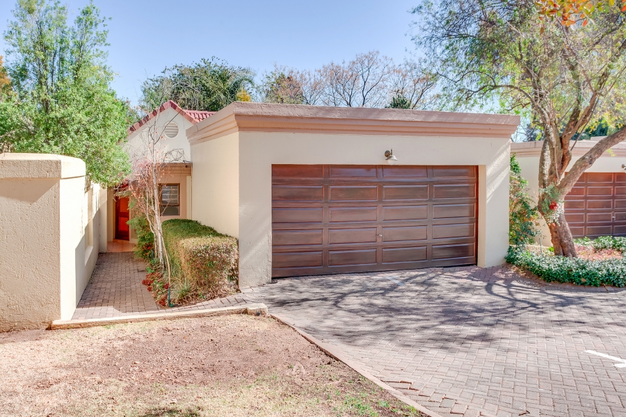 2 Bedroom Property for Sale in Bryanston Gauteng