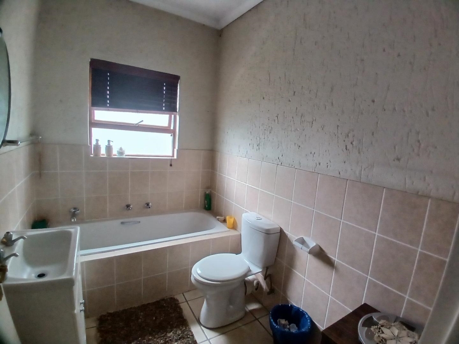 2 Bedroom Property for Sale in Paulshof Gauteng