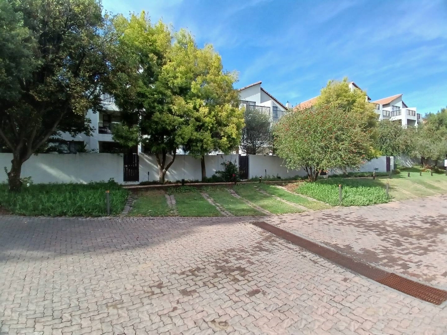 2 Bedroom Property for Sale in Paulshof Gauteng