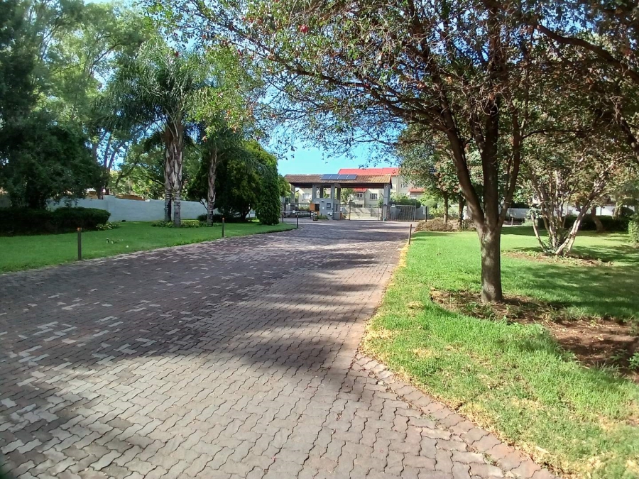 2 Bedroom Property for Sale in Paulshof Gauteng