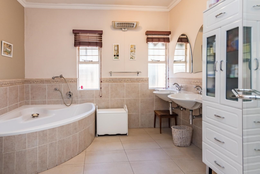 3 Bedroom Property for Sale in Morningside Ext 40 Gauteng