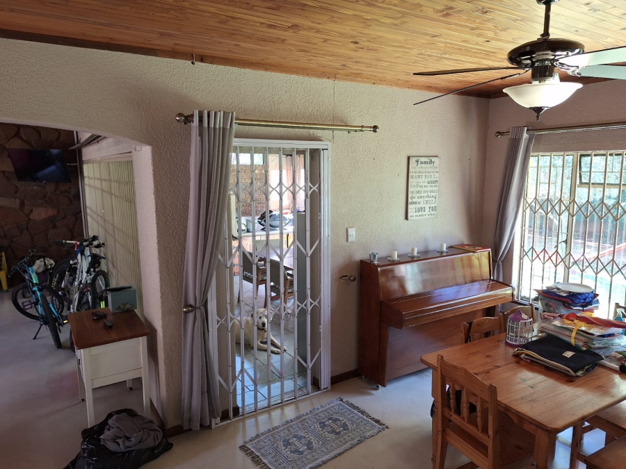 To Let 3 Bedroom Property for Rent in Eldoraigne Gauteng