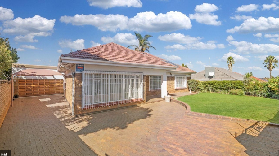 3 Bedroom Property for Sale in Primrose Hill Gauteng