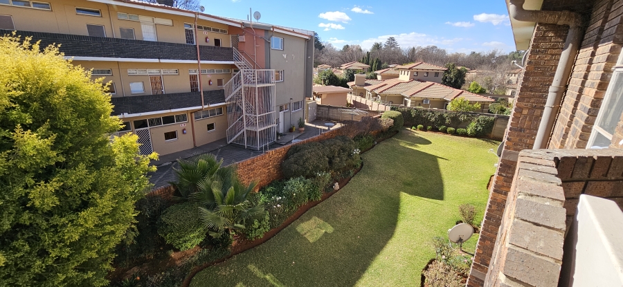 2 Bedroom Property for Sale in Three Rivers Proper Gauteng