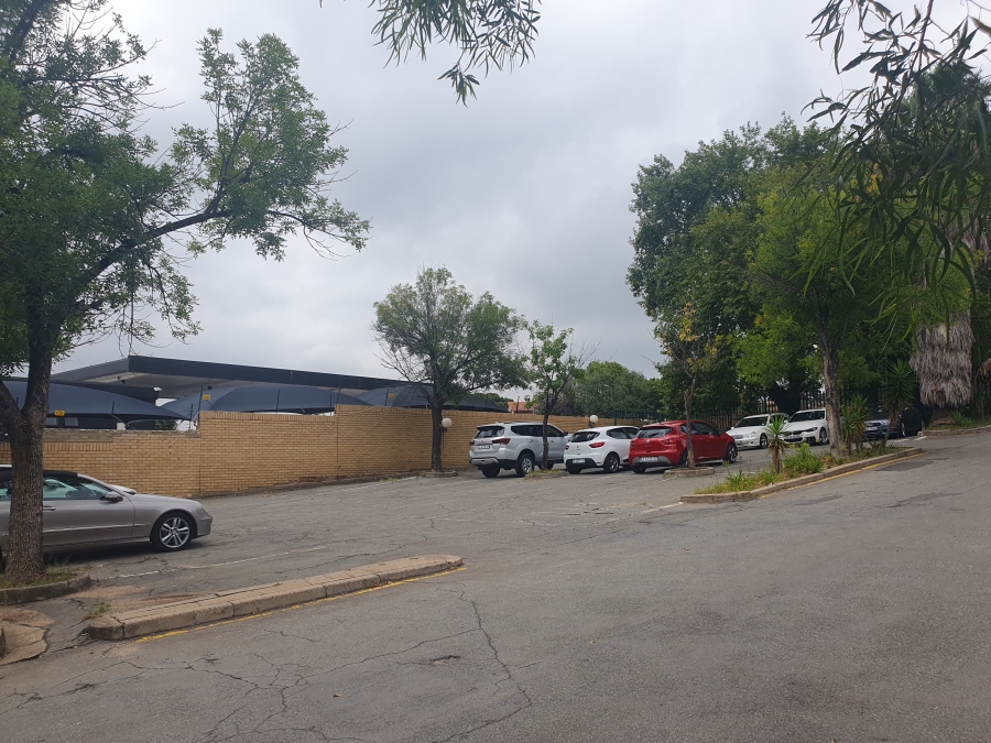 Commercial Property for Sale in Hurlingham Gauteng