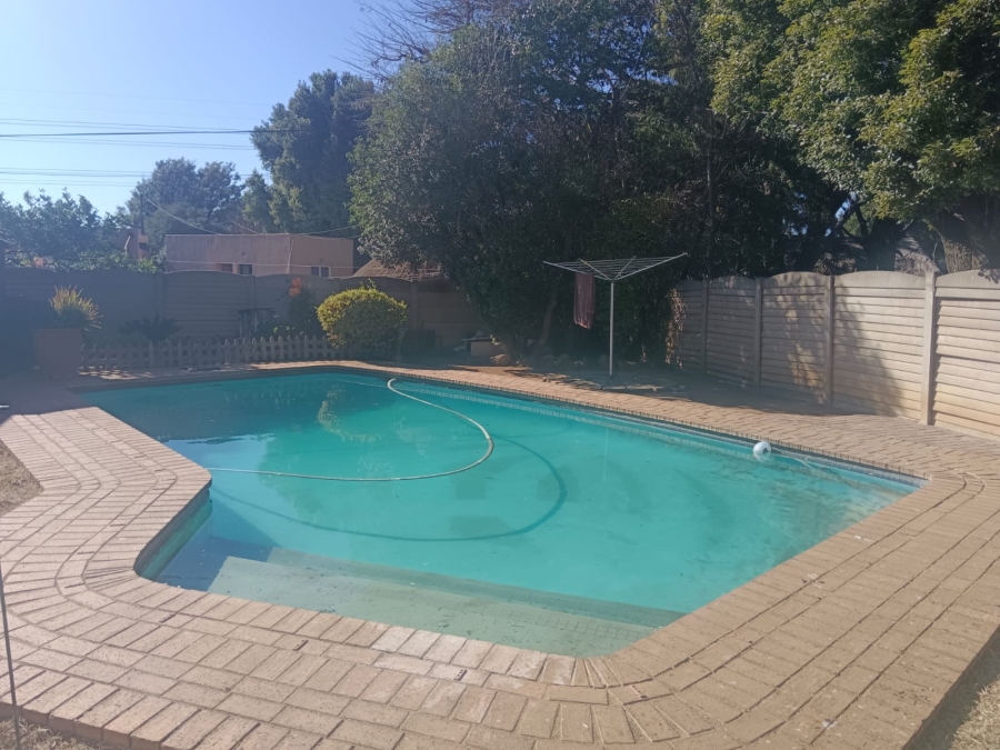 5 Bedroom Property for Sale in Randhart Gauteng