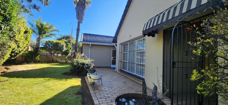 5 Bedroom Property for Sale in Randhart Gauteng