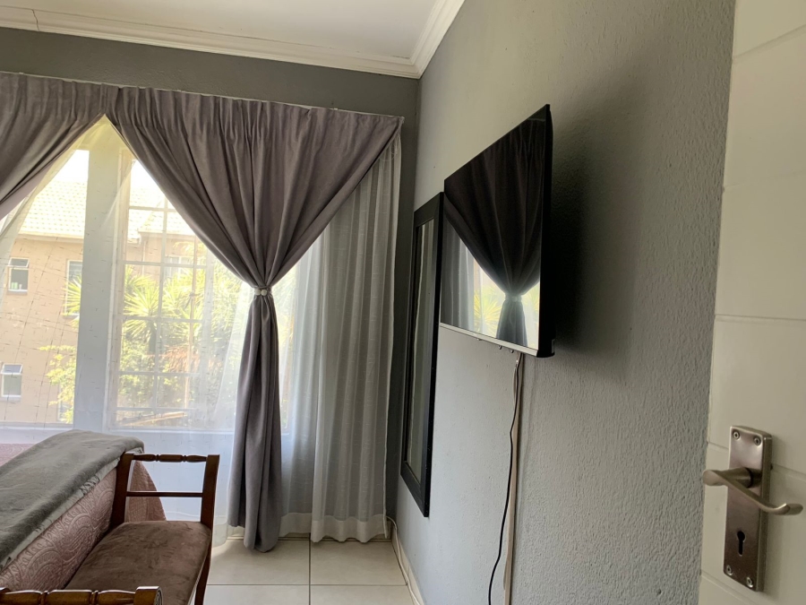 2 Bedroom Property for Sale in Norkem Park Gauteng