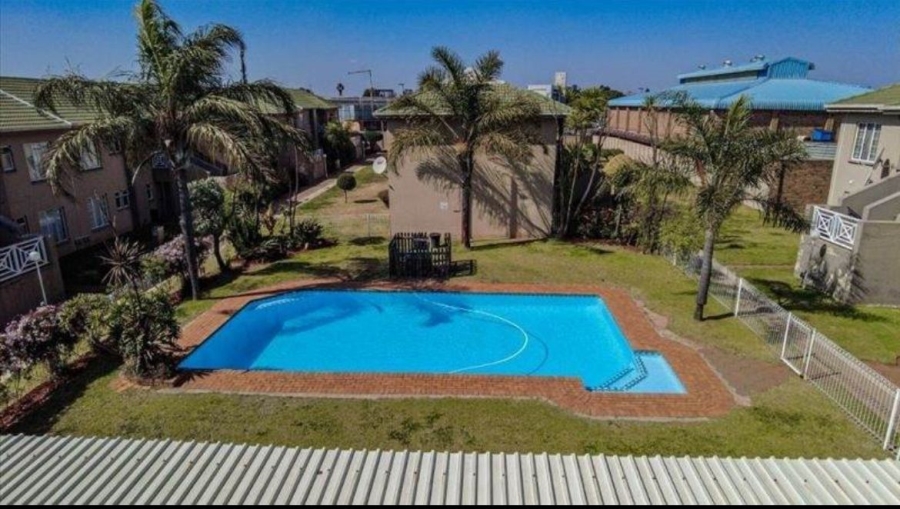 2 Bedroom Property for Sale in Norkem Park Gauteng