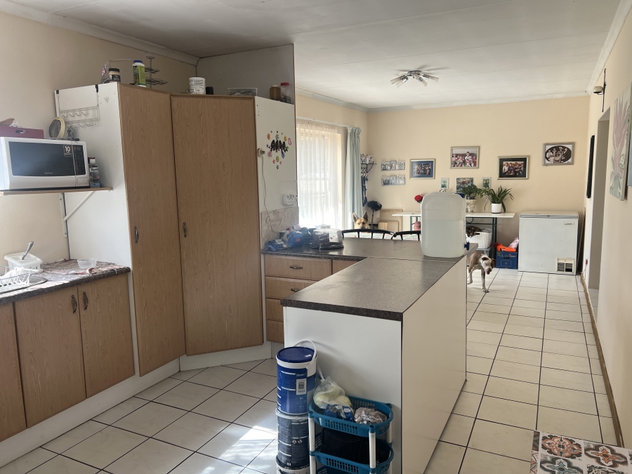 5 Bedroom Property for Sale in Kempton Park Ext 2 Gauteng