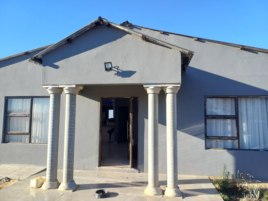 2 Bedroom Property for Sale in Riverpark Gauteng