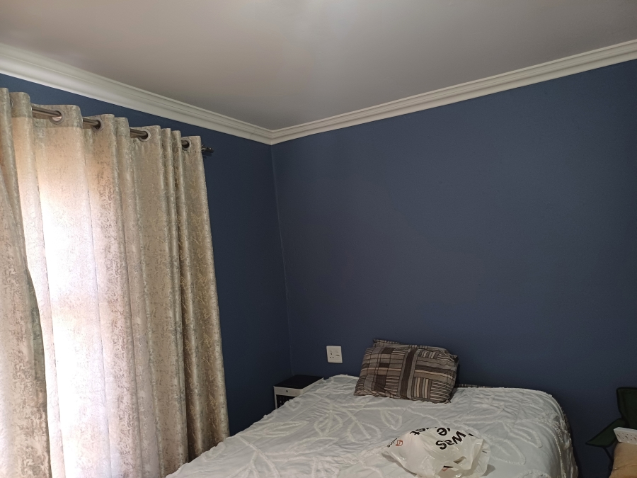 2 Bedroom Property for Sale in Riverpark Gauteng