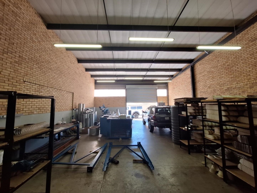 To Let commercial Property for Rent in Chamdor Gauteng