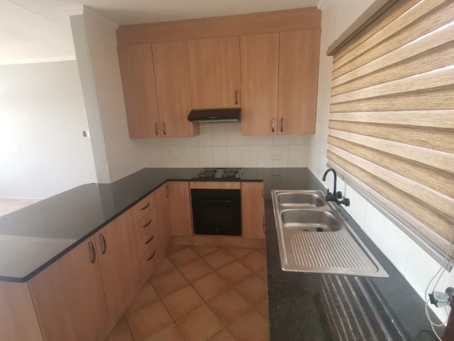 2 Bedroom Property for Sale in Dalpark Gauteng