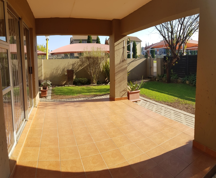 2 Bedroom Property for Sale in Rynfield Gauteng