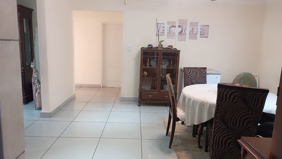 5 Bedroom Property for Sale in Rayton Gauteng