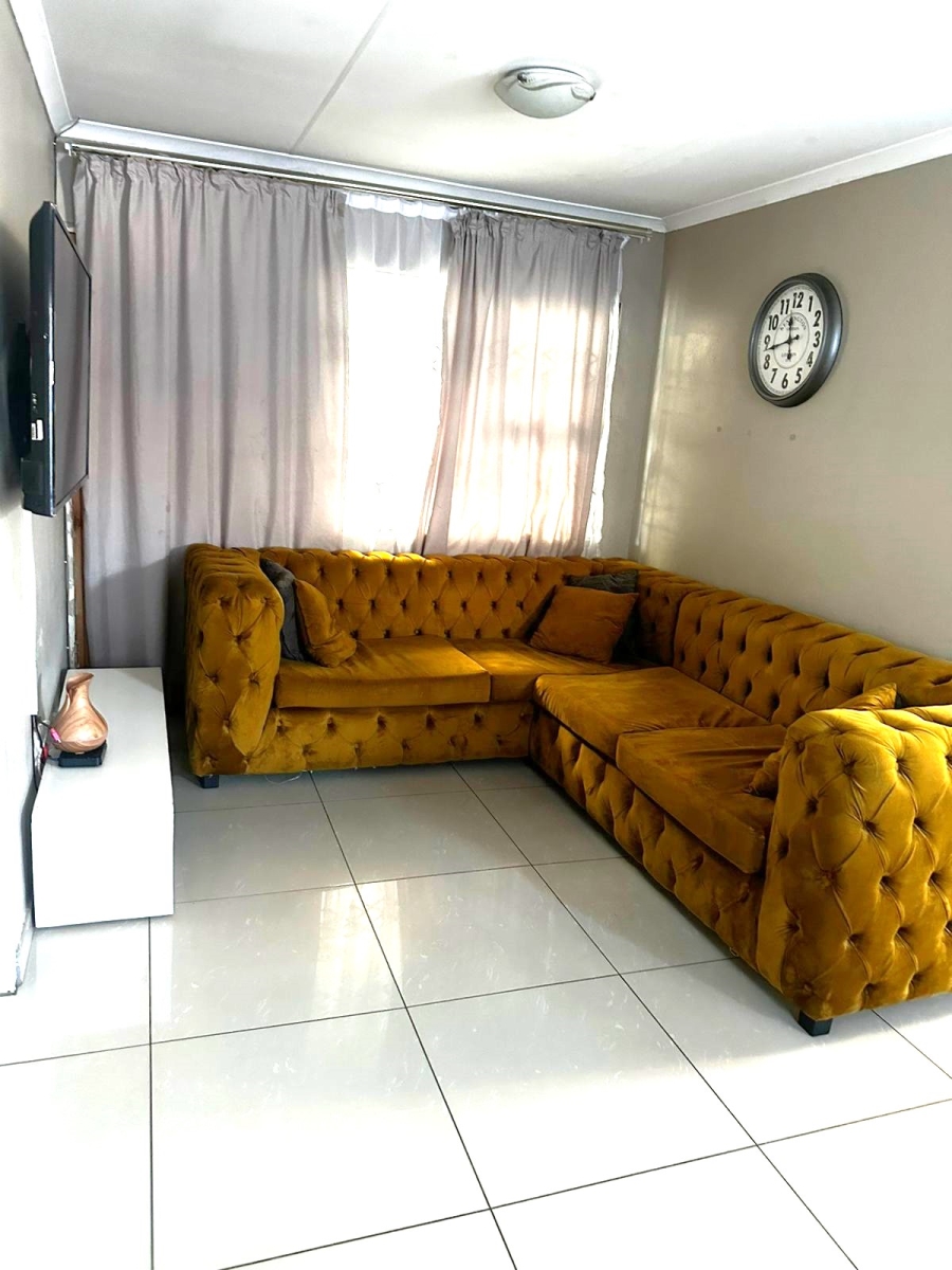 3 Bedroom Property for Sale in Windmill Park Gauteng