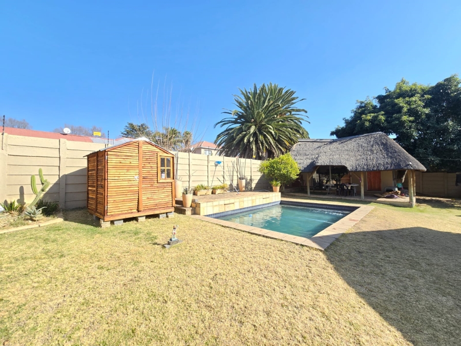 3 Bedroom Property for Sale in Edendale Gauteng