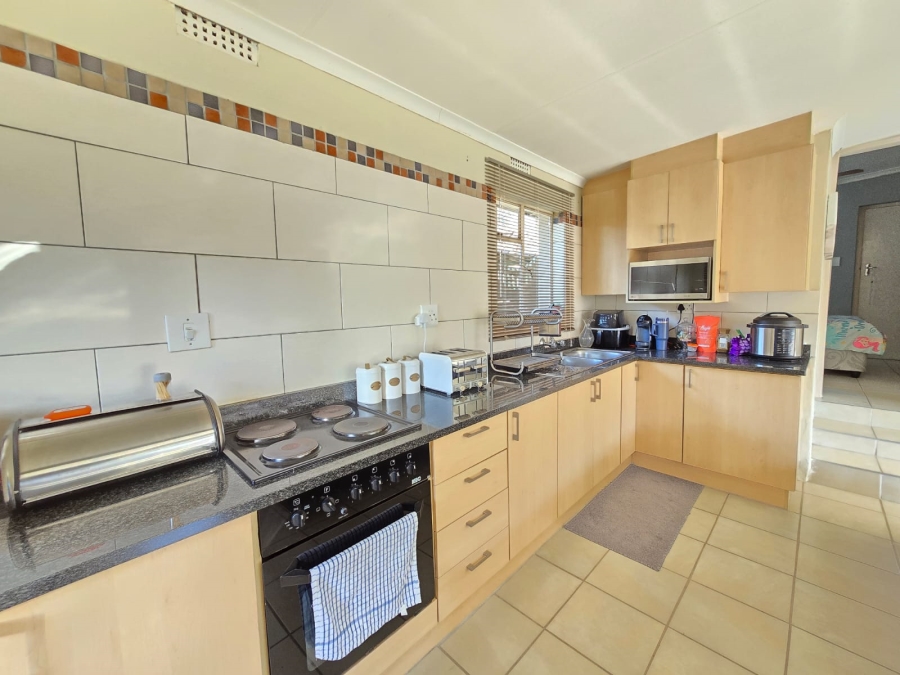 3 Bedroom Property for Sale in Edendale Gauteng