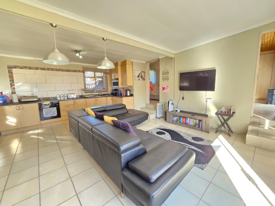 3 Bedroom Property for Sale in Edendale Gauteng