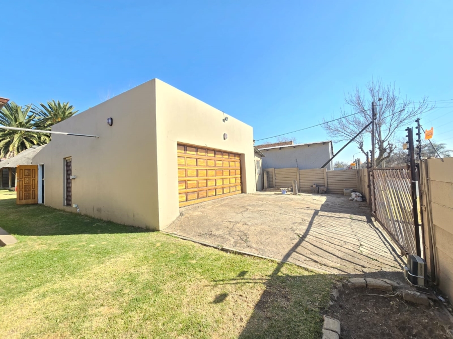 3 Bedroom Property for Sale in Edendale Gauteng