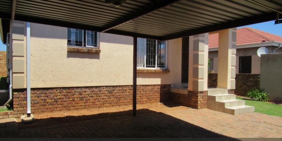 2 Bedroom Property for Sale in Zandspruit Gauteng