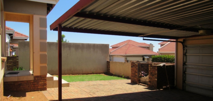 2 Bedroom Property for Sale in Zandspruit Gauteng