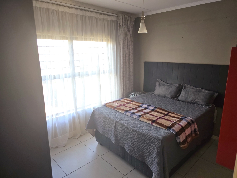 3 Bedroom Property for Sale in Greenstone Ridge Gauteng