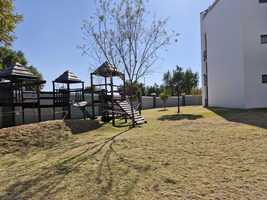 2 Bedroom Property for Sale in Elardus Park Gauteng