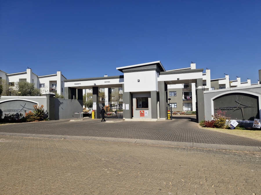 2 Bedroom Property for Sale in Elardus Park Gauteng