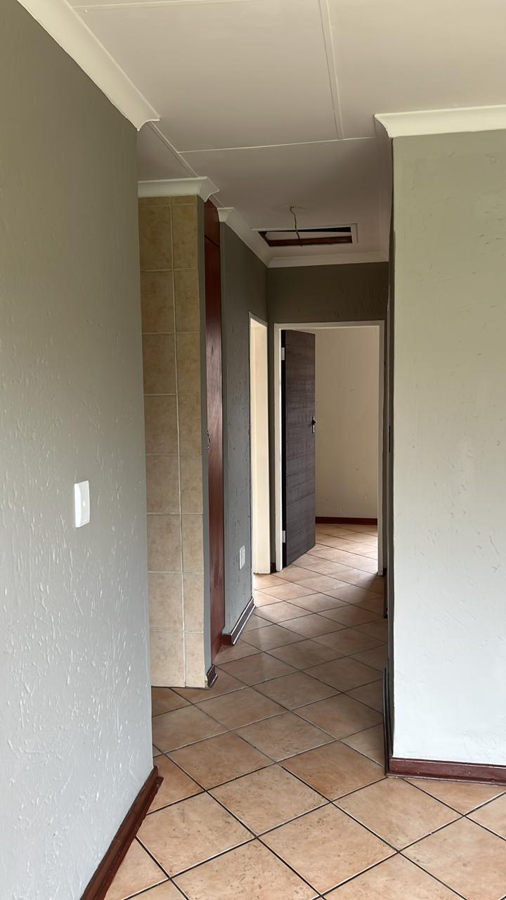 3 Bedroom Property for Sale in Glen Marais Gauteng