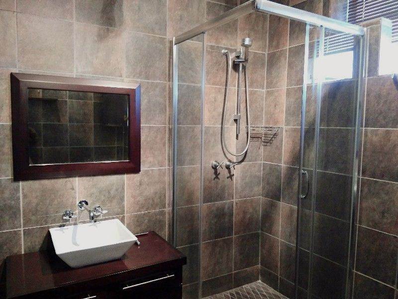 To Let 3 Bedroom Property for Rent in Braamfontein Werf Gauteng