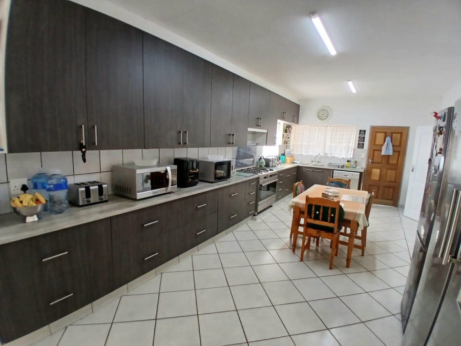 4 Bedroom Property for Sale in Rothdene Gauteng