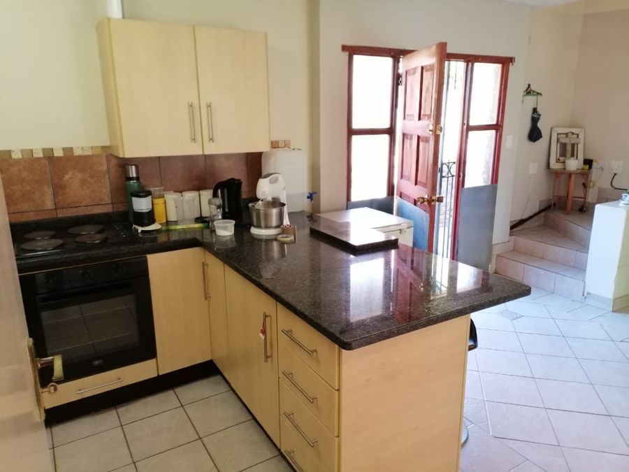 3 Bedroom Property for Sale in Garsfontein Gauteng