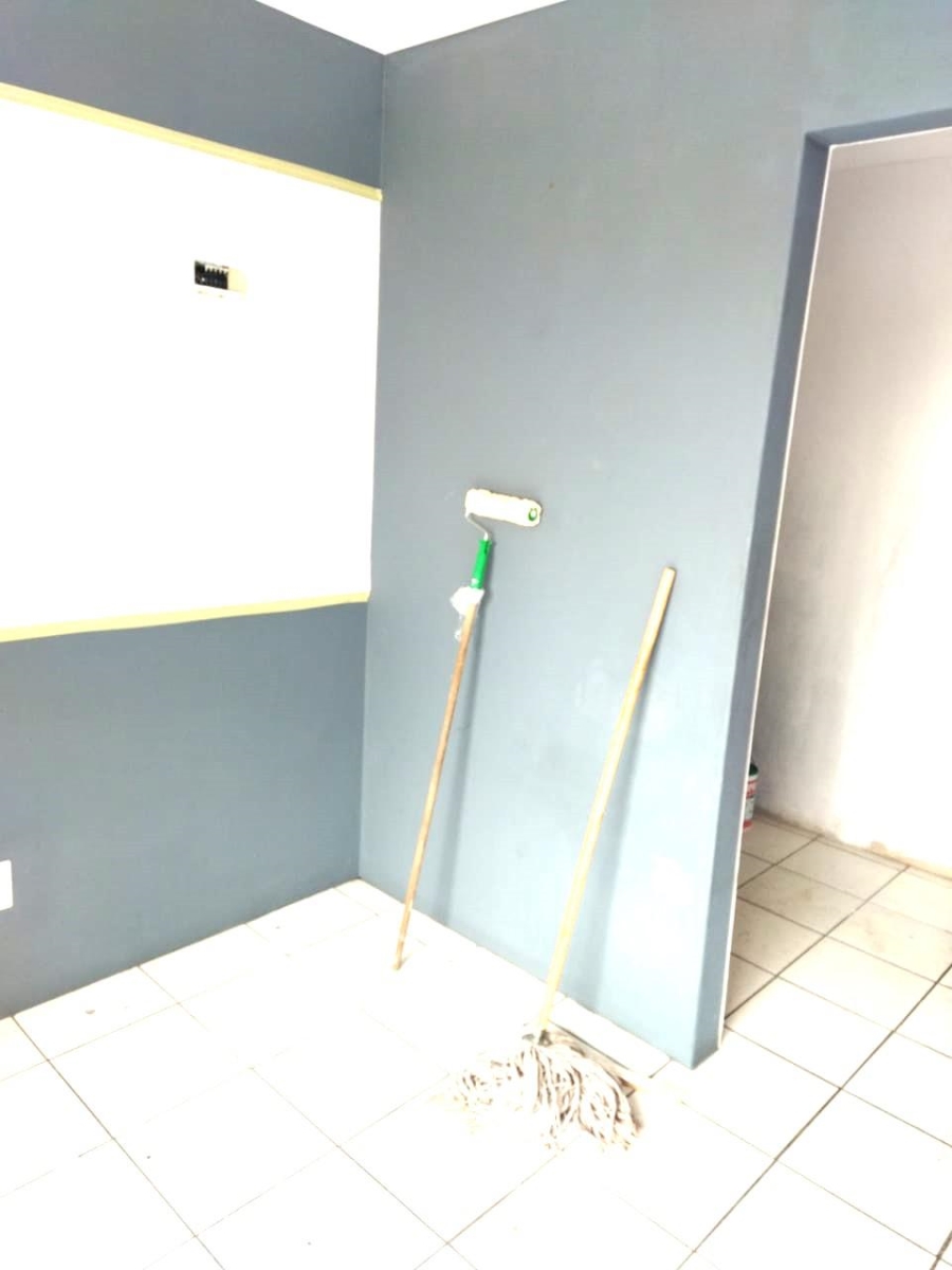 1 Bedroom Property for Sale in Vosloorus Gauteng