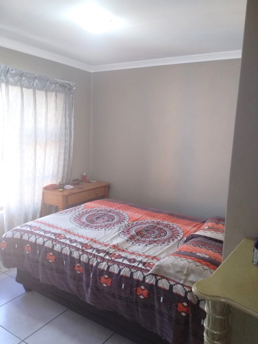 3 Bedroom Property for Sale in Albermarle Gauteng