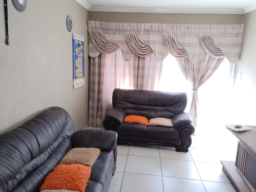 3 Bedroom Property for Sale in Albermarle Gauteng