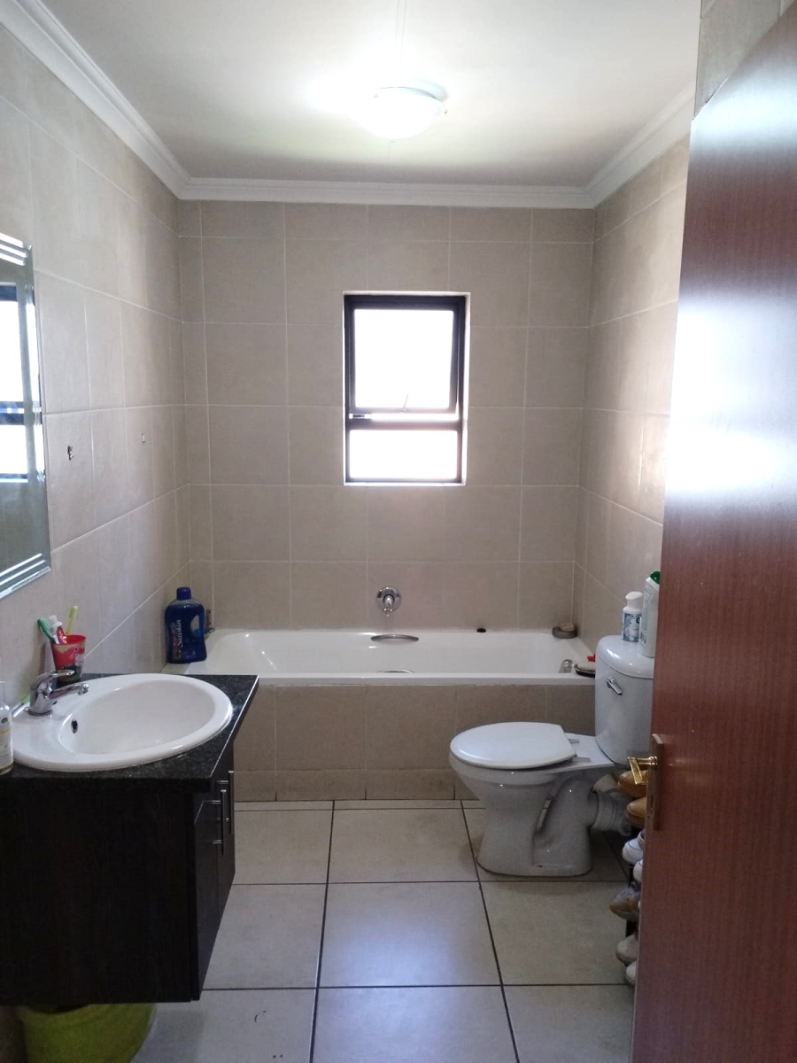 3 Bedroom Property for Sale in Albermarle Gauteng