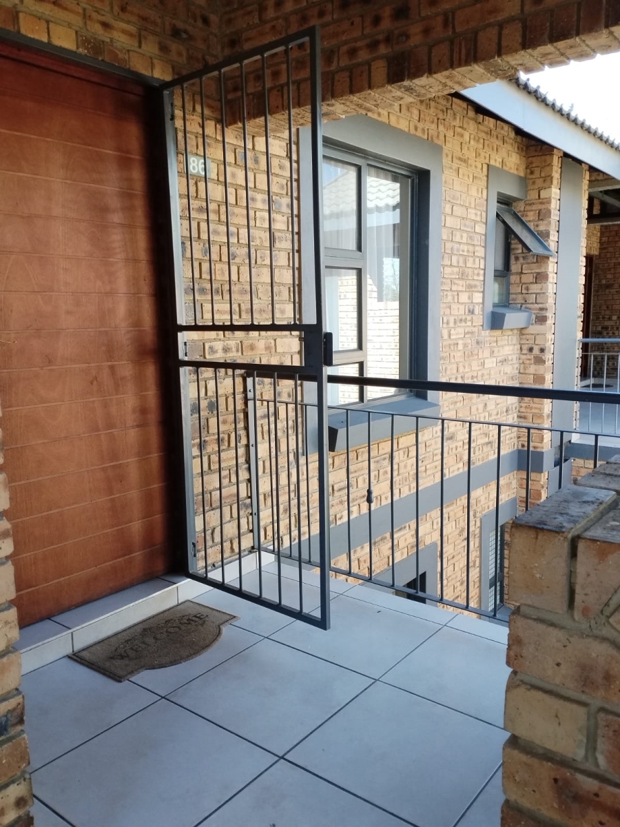 3 Bedroom Property for Sale in Albermarle Gauteng