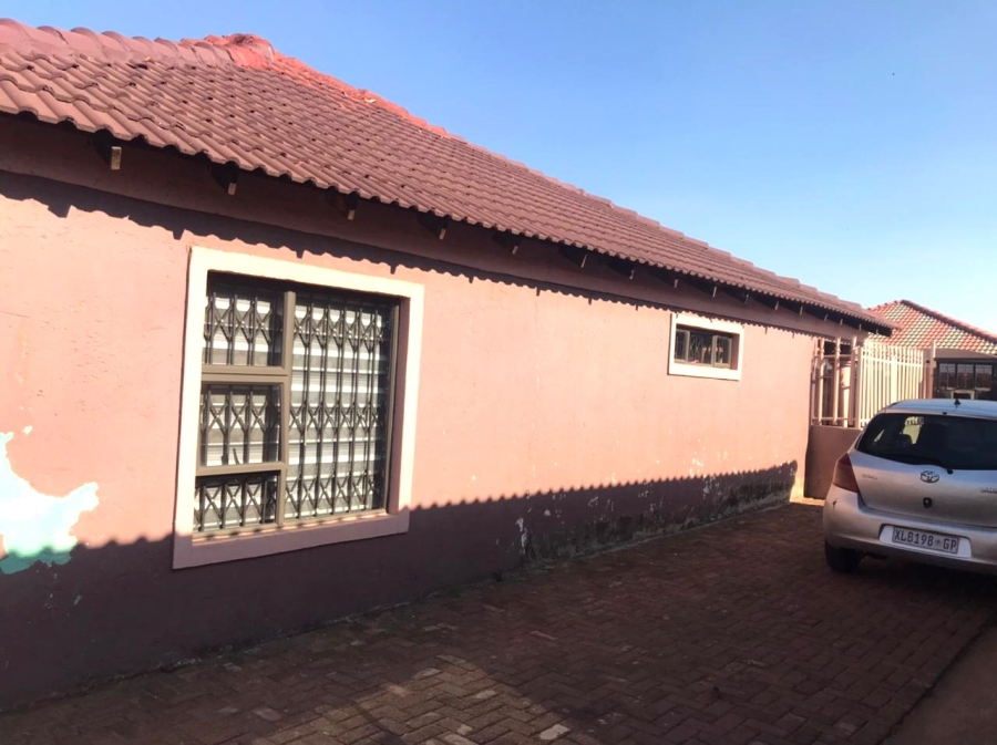 3 Bedroom Property for Sale in Vosloorus Gauteng