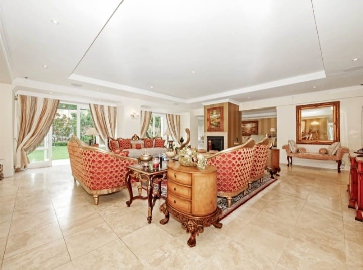 7 Bedroom Property for Sale in Hyde Park Gauteng