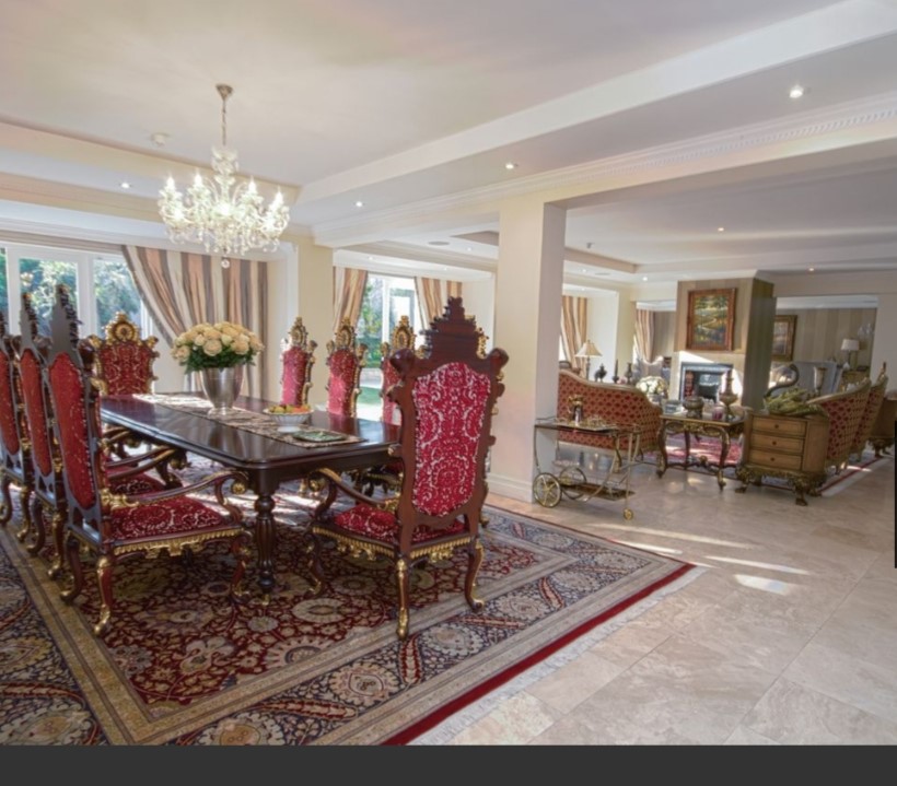 7 Bedroom Property for Sale in Hyde Park Gauteng