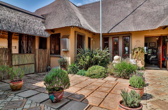 4 Bedroom Property for Sale in Kromdraai AH Gauteng