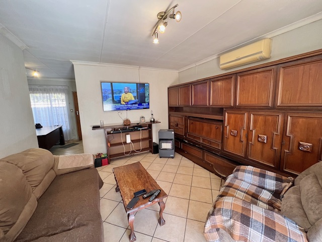 2 Bedroom Property for Sale in Willow Park Manor Gauteng