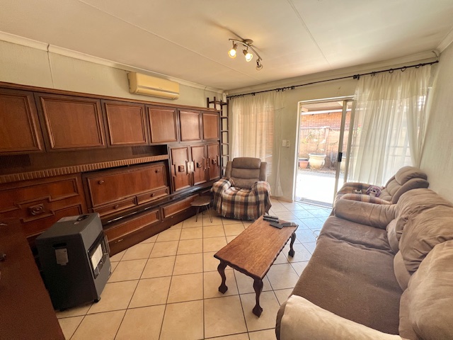 2 Bedroom Property for Sale in Willow Park Manor Gauteng