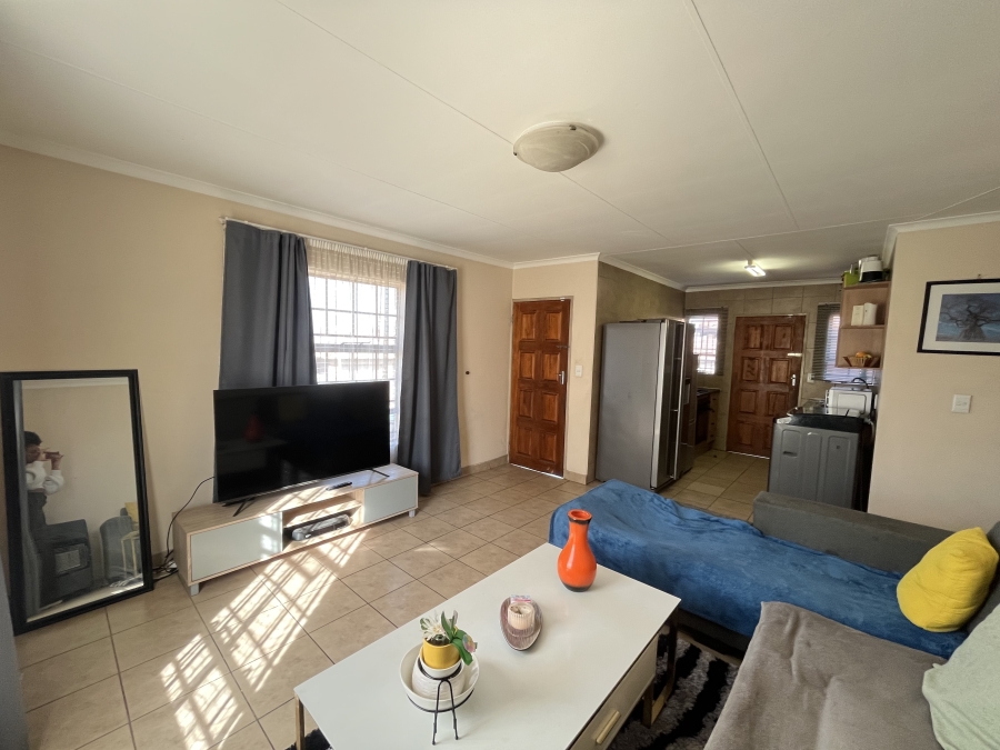 3 Bedroom Property for Sale in Thatch Hill Estate Gauteng