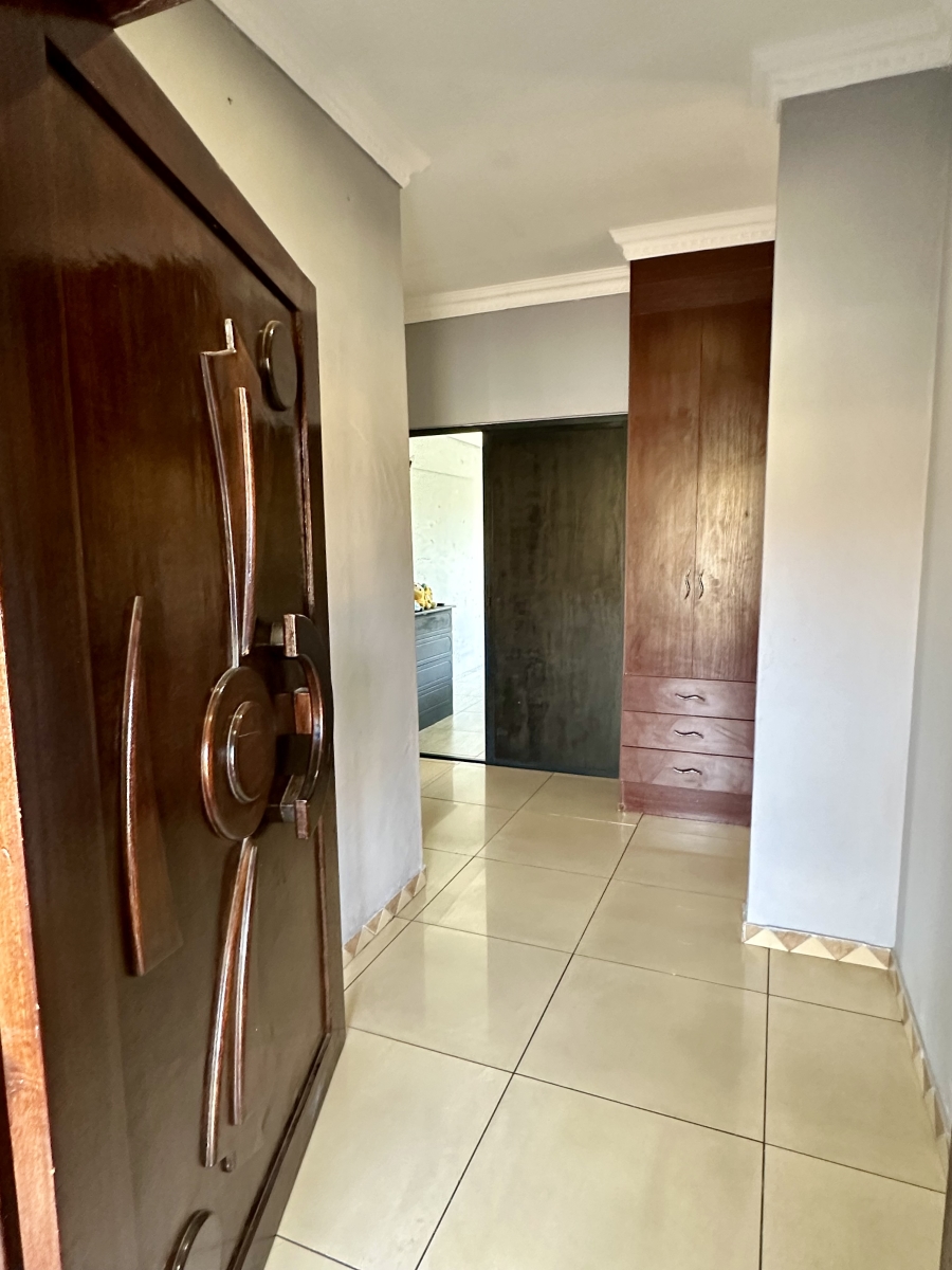 4 Bedroom Property for Sale in Thatchfield Glen Gauteng