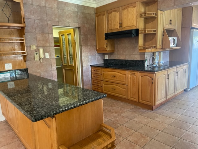 5 Bedroom Property for Sale in Bedfordview Gauteng