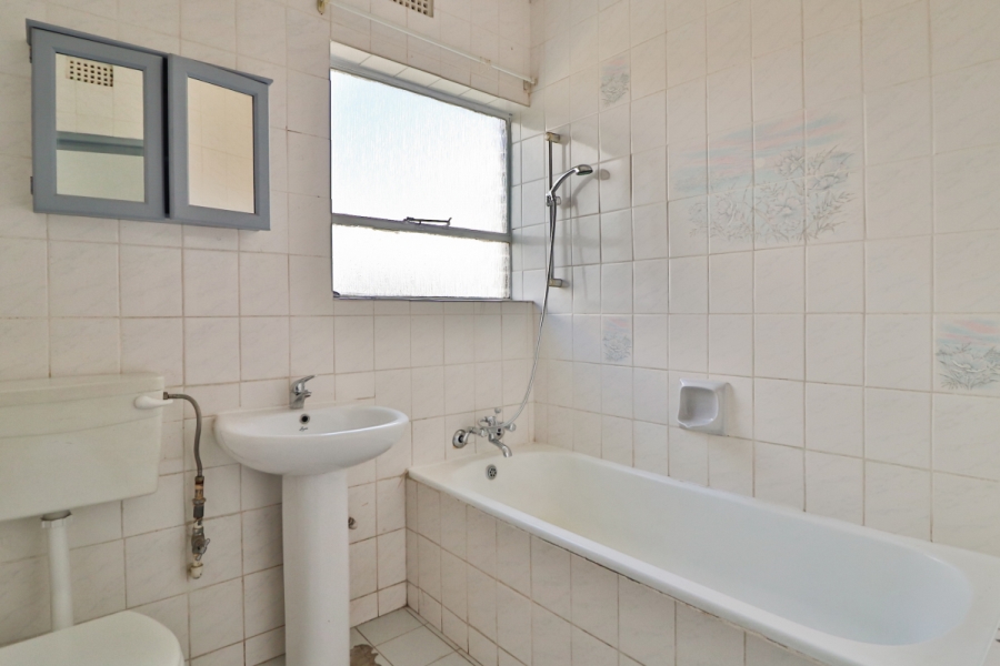 1 Bedroom Property for Sale in Eastleigh Ridge Gauteng