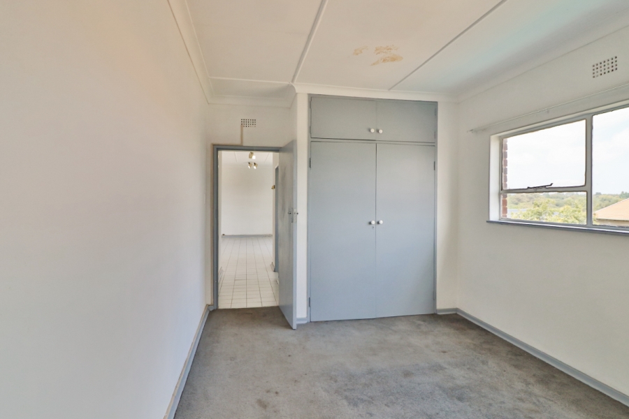 1 Bedroom Property for Sale in Eastleigh Ridge Gauteng